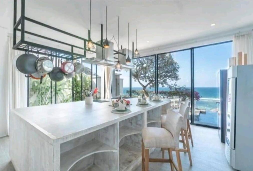 Nusa Dua Ocean View With Private Beach Buitenkant foto