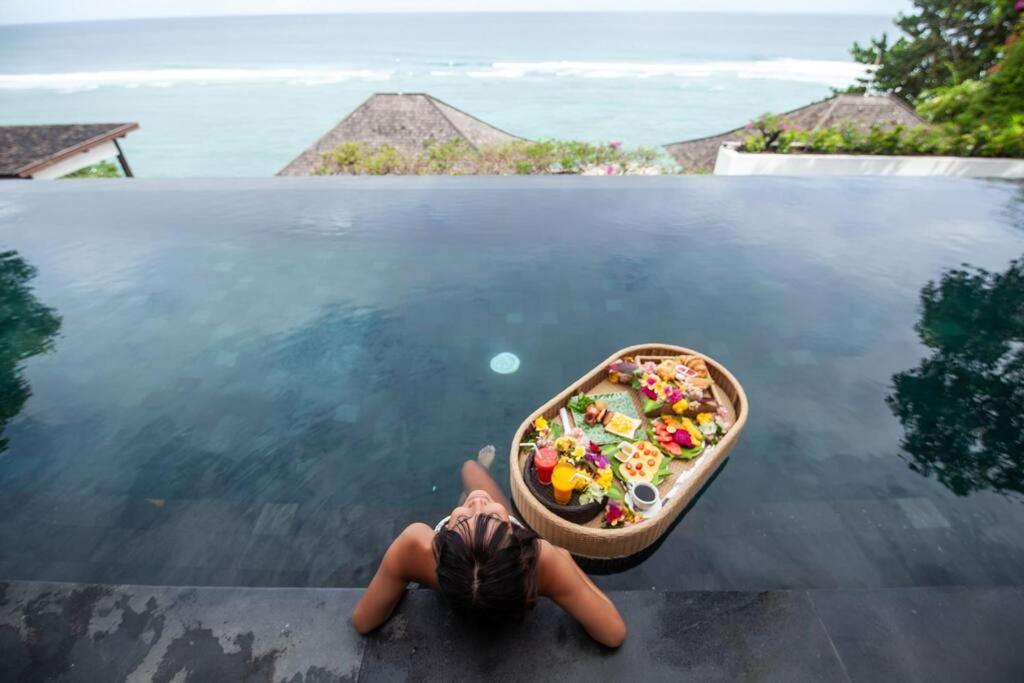 Nusa Dua Ocean View With Private Beach Buitenkant foto