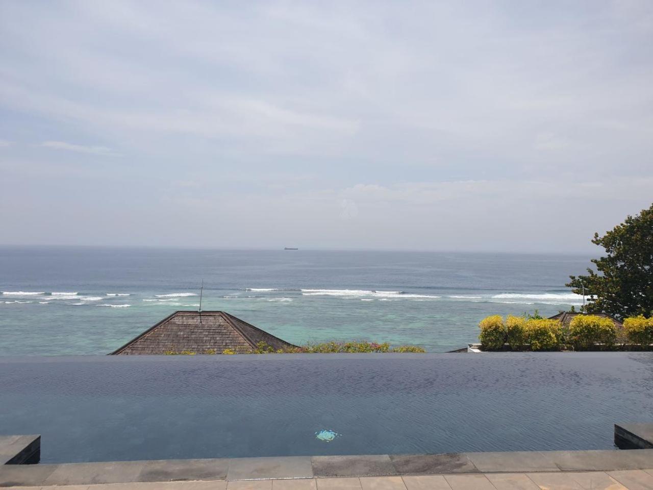 Nusa Dua Ocean View With Private Beach Buitenkant foto